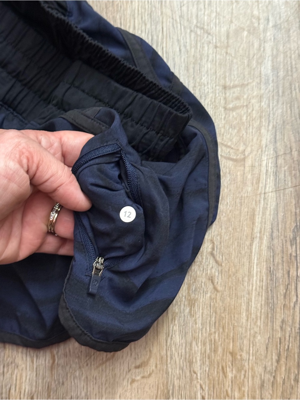 Lululemon • Tracker Shorts size 12 - Picture 10 of 13